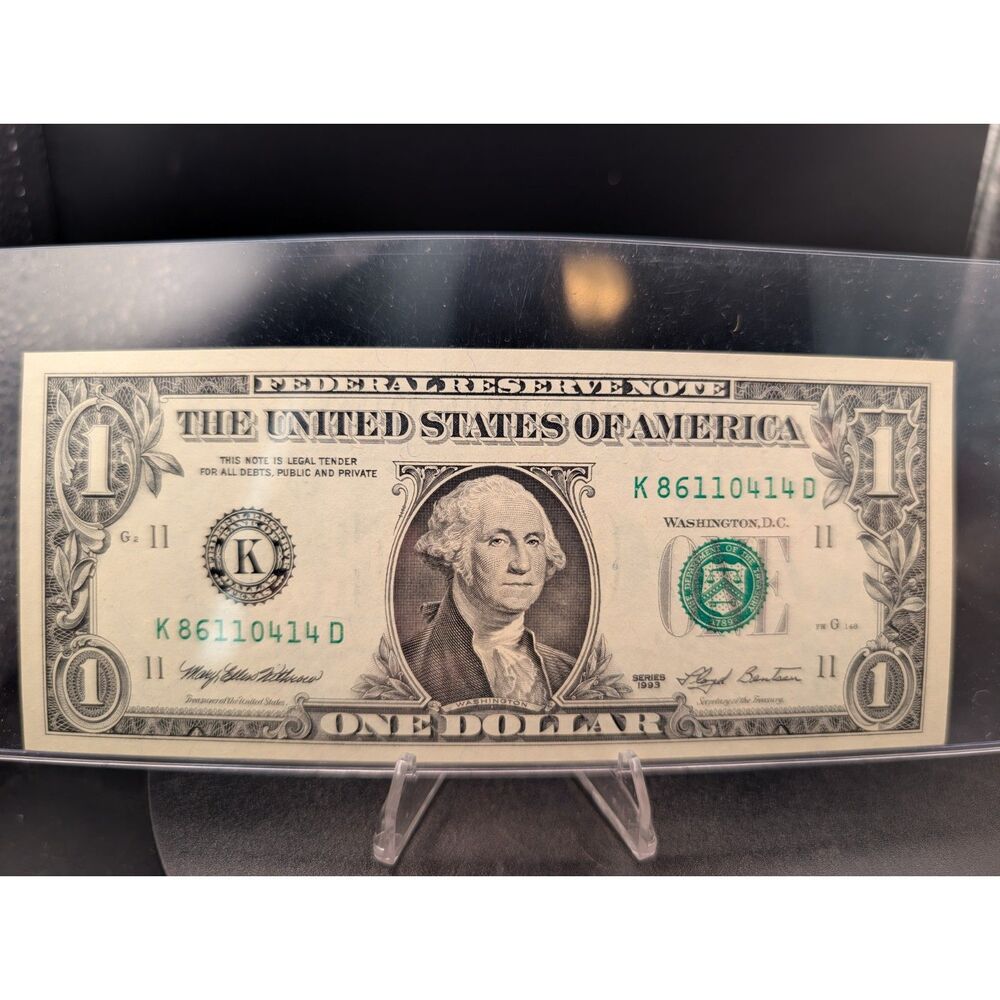 1993 $1 Bill • Series 1993 • Crisp U.S. Note • Dallas District (K)